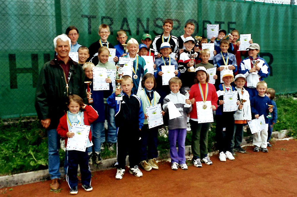Kindertenniscamp-Gruppenfoto 90er