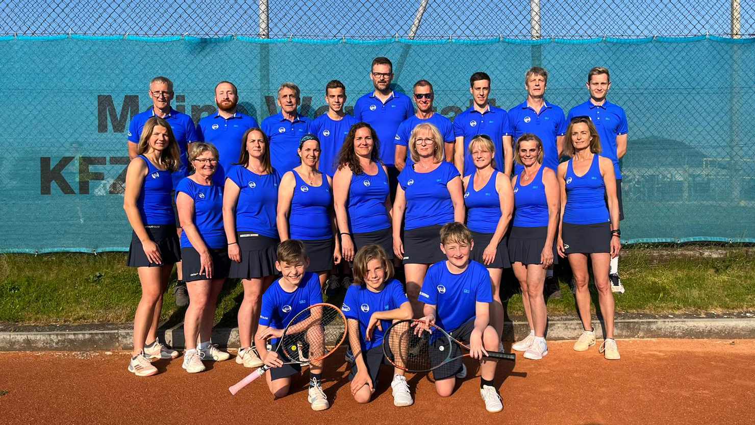 Neue Saison – neue Dressen!